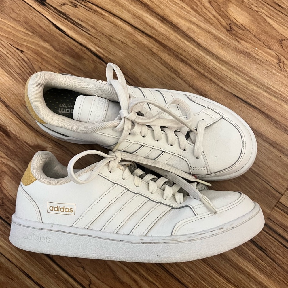 Adidas White and Gold Sneakers